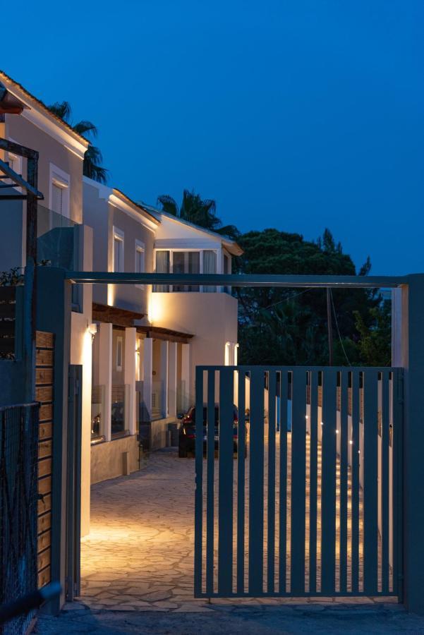 Christa Luxury Apartments 卡沃斯 外观 照片